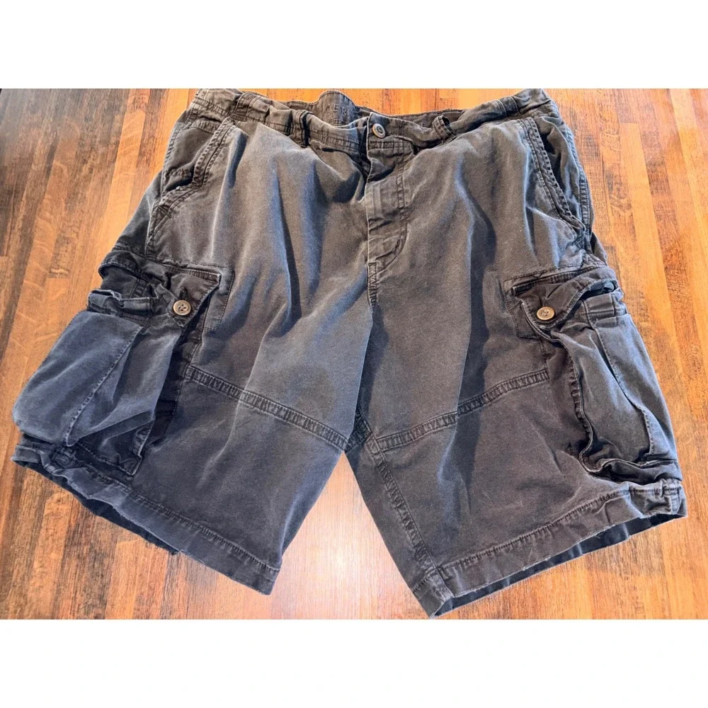 American Eagle Mens Next Level Flex Cargo Shorts Faded Black Size 38 10